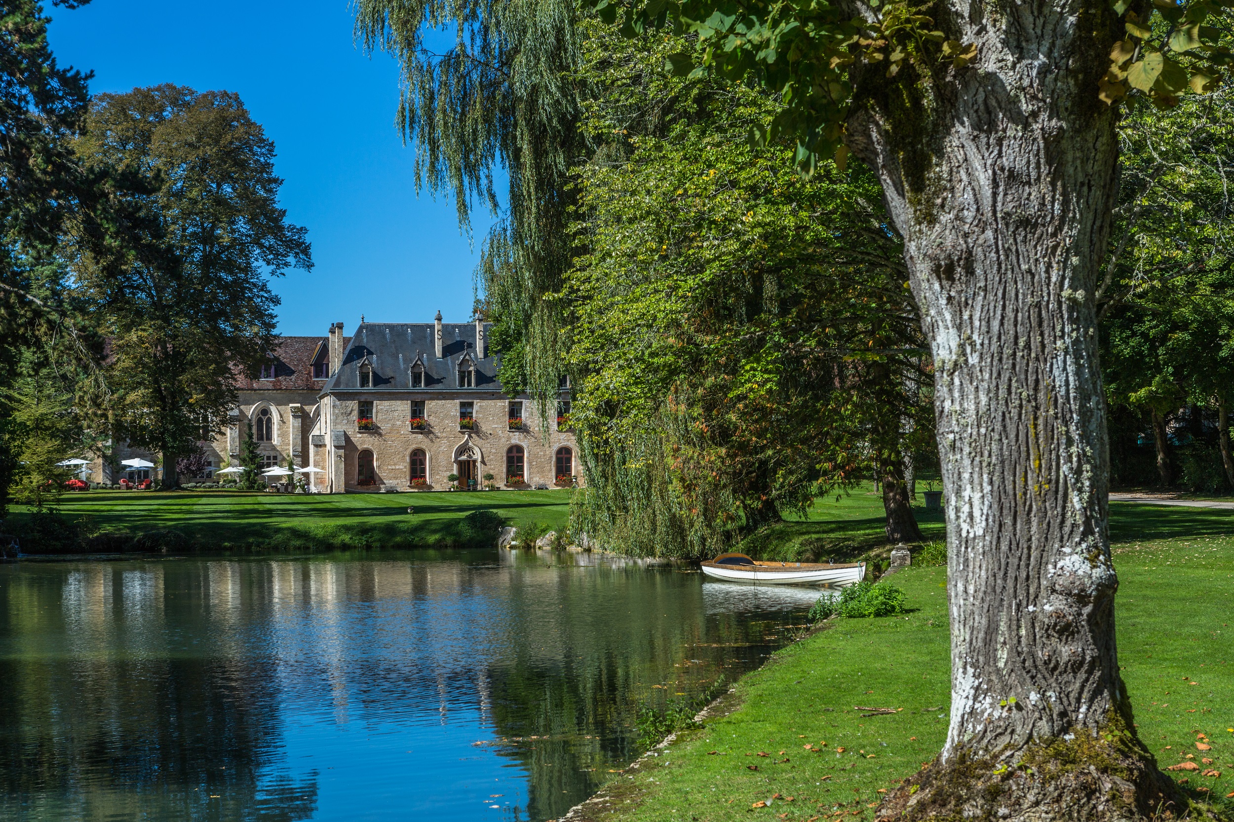 Abbaye de la Bussière Le 1131